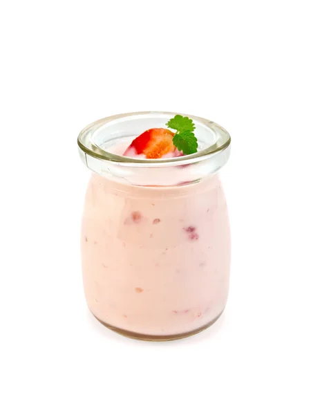 Yoghurt met aardbeien en munt — Stockfoto