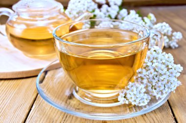 Çay Kupası gemide civanperçemi ile