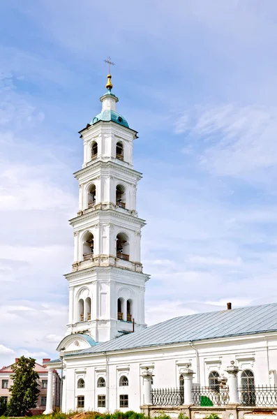 Cathedral of the Savior with a bell tower in Yelabuga — Stock Photo, Image