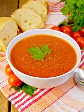 Çorba domates ekmek peçete ve yönetim kurulu ile