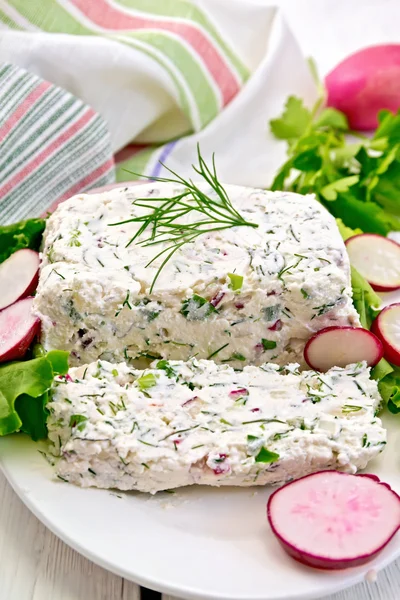 Terrine of curd and radishes in dish on board — Stock Photo, Image