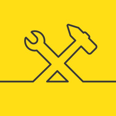 İngiliz anahtarı ve çekiç