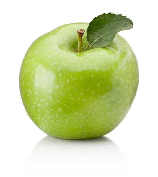 Moget Grönt Äpple Med Blad Isolerad Vit Bakgrund — Stockfoto