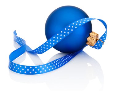 Şerit Isolated beyaz zemin üzerine mavi Noel topla