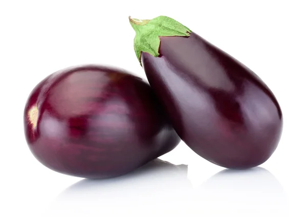 Twee aubergine geïsoleerd op een witte achtergrond — Stockfoto