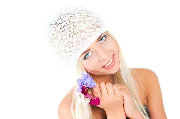 Blond girl with a bouquet of violets — Stock Photo, Image