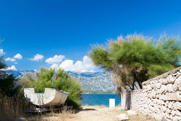 Camino al mar en Croacia — Foto de Stock