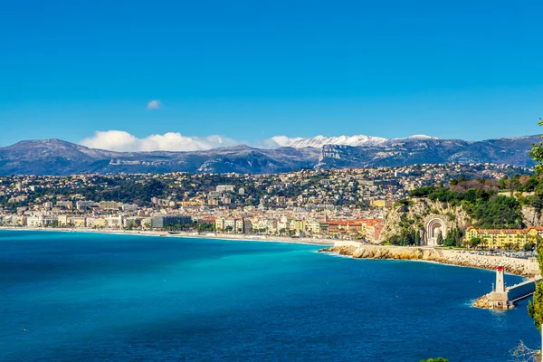 Vista panorâmica de Villefranche-sur-Mer, Nice, Riviera Francesa . — Fotografia de Stock