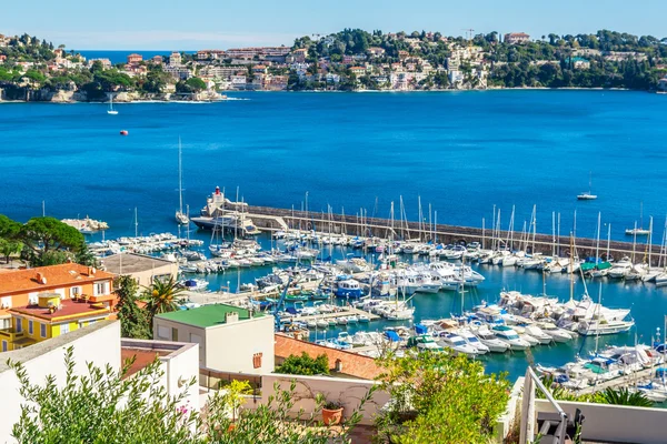 Panoramatický pohled na Villefranche-sur-Mer, Nice, Francouzská Riviéra. — Stock fotografie