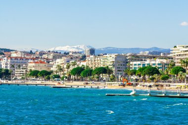 Cannes, Fransa'nın panoramik görünüm.
