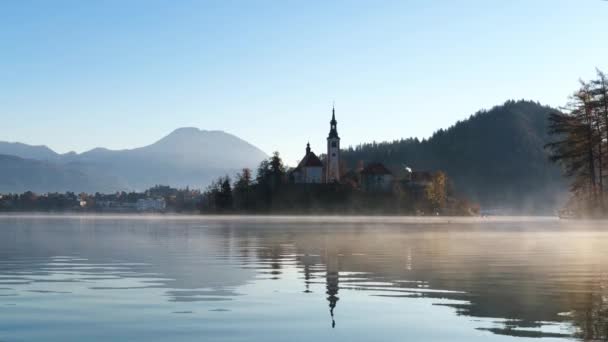 Hermoso video suave del paisaje del lago Bled — Vídeo de stock