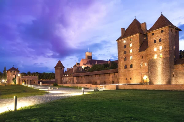 Avrupa Gotik kale en büyük. Malbork Polonya. Dünya Miras Listesi Unesco. — Stok fotoğraf