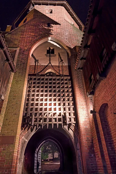 Den största i Europa gotiskt slott. Malbork i Polen. World Heritage List Unesco. — Stockfoto