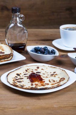 Kızarmış balık ve limon