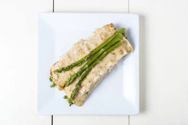 Pancakes with asparagus — Stock Photo, Image