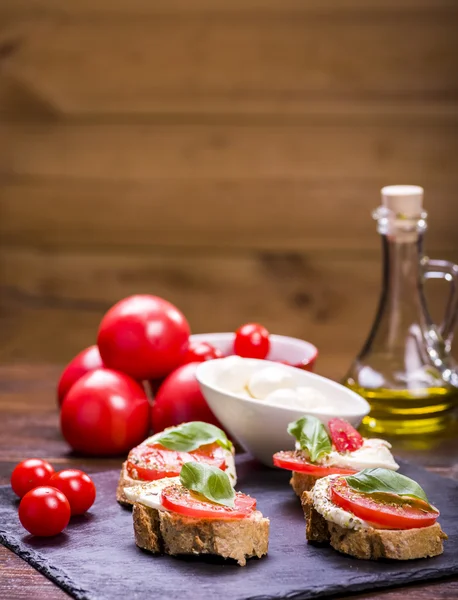Queijo mussarela e tomate — Fotografia de Stock