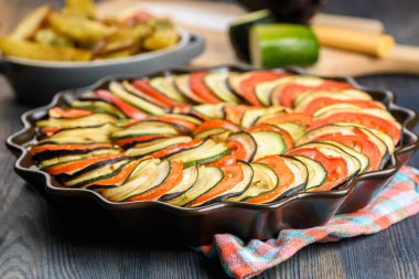 Ratatouille - vejetaryenler için bir yemek - Akdeniz mutfağı