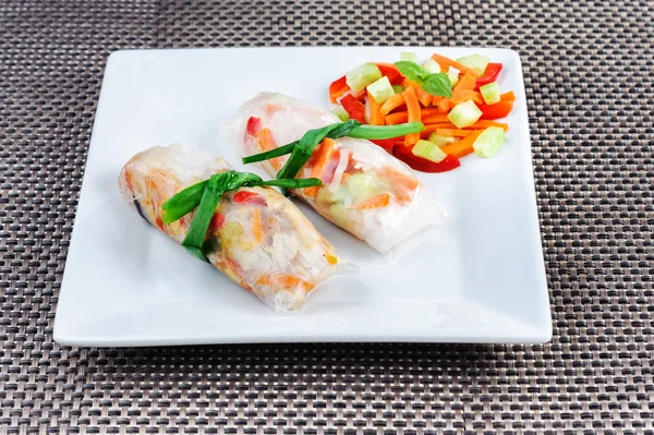 Spring rolls with vegetables — Stock Photo, Image