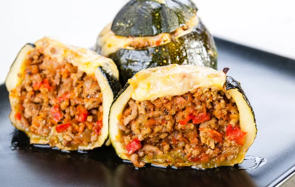 Zucchini stuffed — Stock Photo, Image