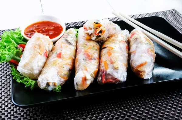 Spring rolls with vegetables — Stock Photo, Image