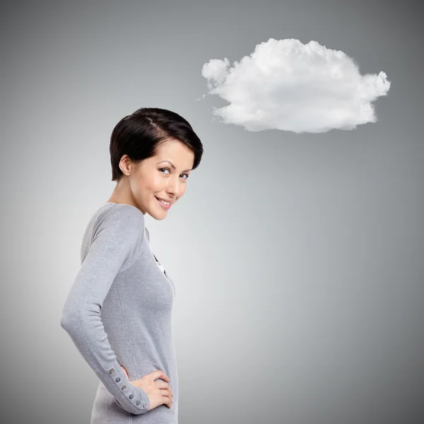 Mujer misteriosa con nube —  Fotos de Stock