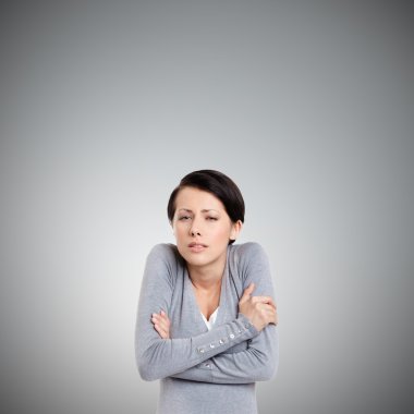 genç kız soğuk geliyor