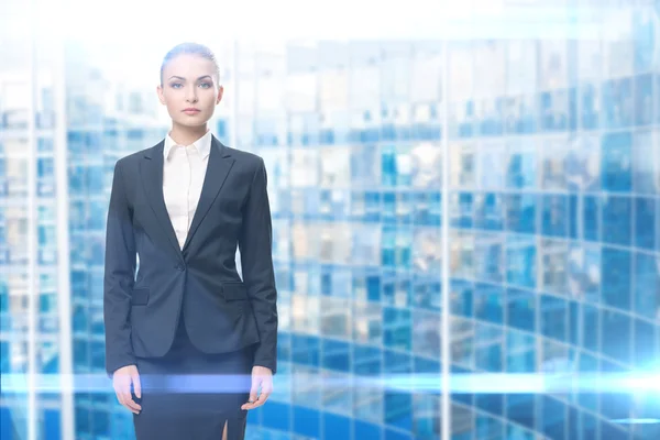 Portrait de femme d'affaires sérieuse — Photo