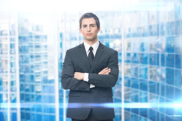 Hombre de negocios con las manos cruzadas — Foto de Stock