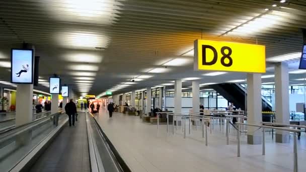 Schiphol amsterdam flughafen in amsterdam, Niederlande. — Stockvideo