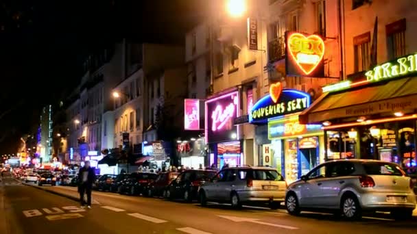 Red light district i Pigalle-området i Paris, Frankrike. — Stockvideo