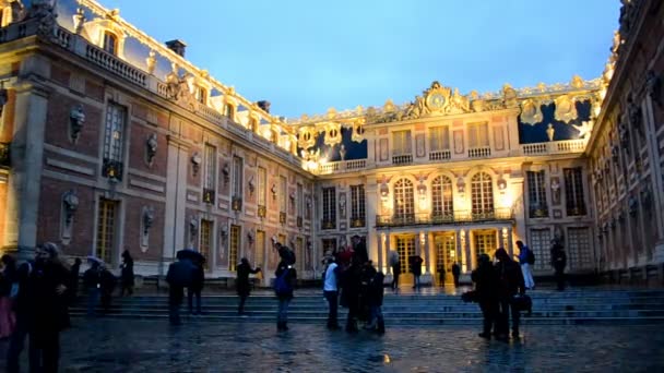 Palacio de Versalles (Palacio de Versalles) en París, Francia . — Vídeo de stock