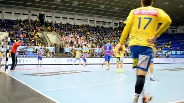 Championnat de handball - Motor Zaporozhye (Ukraine), Vive Tauron Kielce (Pologne), Kiev, Ukraine — Video