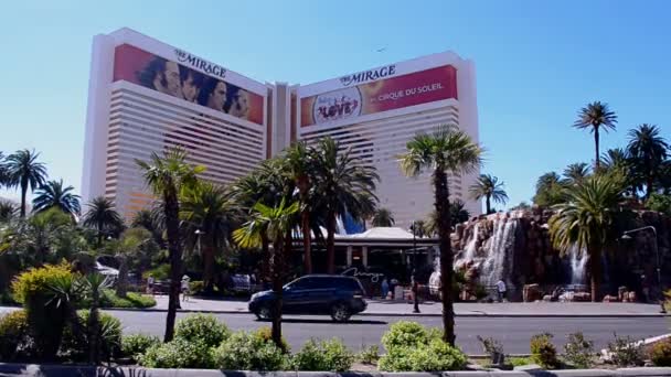 Mirage Hotel en Las Vegas Strip en Las Vegas, Nevada, Estados Unidos . — Vídeos de Stock