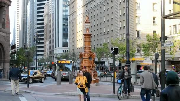 Lotta de fontein - aardbeving van 1906 memorial in San Francisco, Verenigde Staten. — Stockvideo