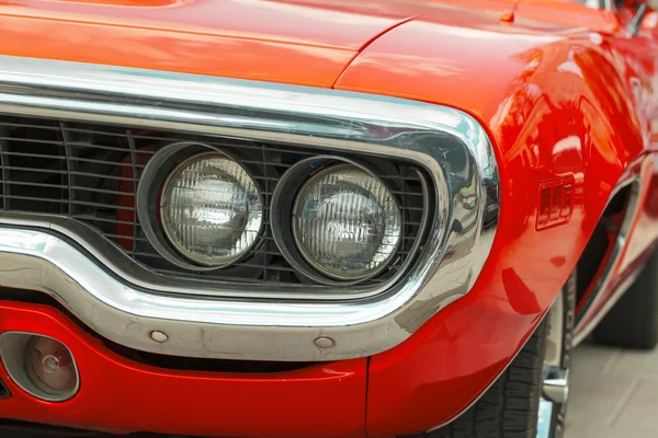 Headlight and radiator front view  retro car — Stock Photo, Image