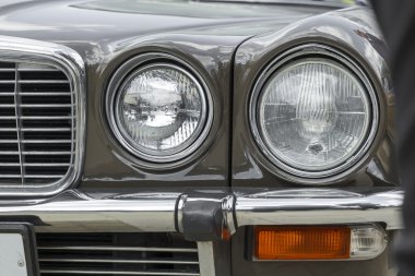 Far ve radyatör retro araba Önden Görünüm