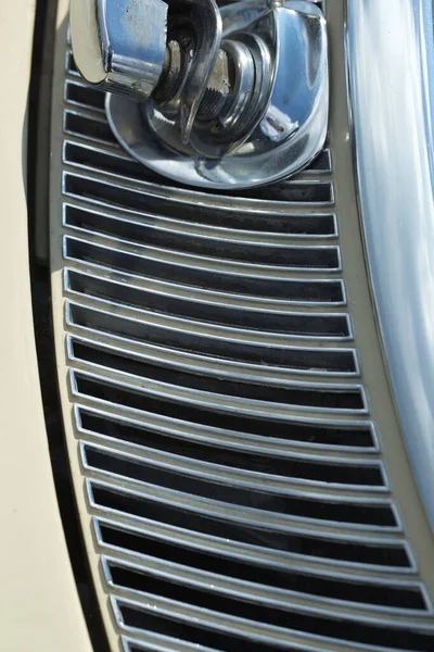 Grille Admission Air Sur Carrosserie Une Voiture Rétro — Photo