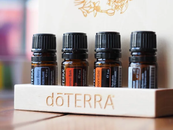 Ουσιαστικό Φυσικό Πετρέλαιο Doterra Φιάλες Λευκορωσία Minsk 2021 — Φωτογραφία Αρχείου