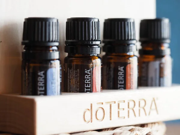 Ουσιαστικό Φυσικό Πετρέλαιο Doterra Φιάλες Λευκορωσία Minsk 2021 — Φωτογραφία Αρχείου