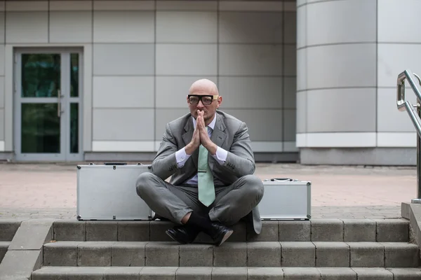 Man in een pak-vergadering — Stockfoto