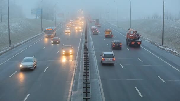 Bovenaanzicht van het verkeer van de nacht — Stockvideo