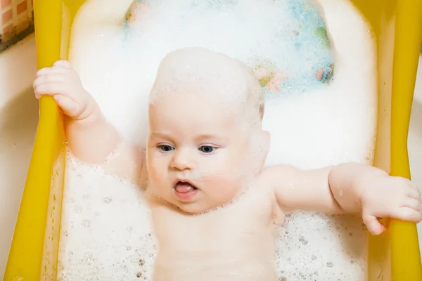 Baby boy in the bath — Stock Photo, Image