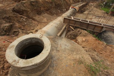 Toplayıcı beton borular