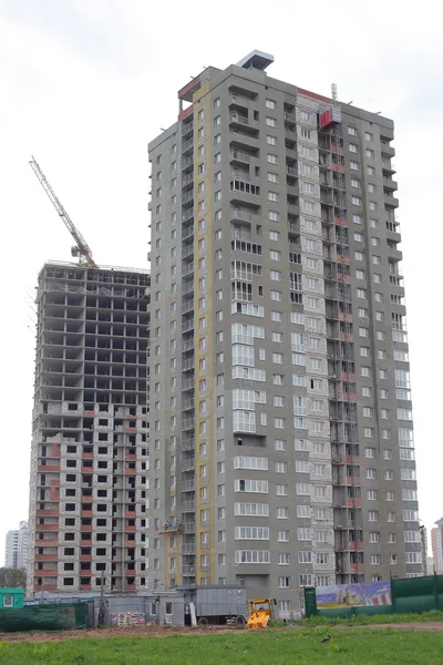 Lugar de construcción del edificio de apartamentos — Foto de Stock