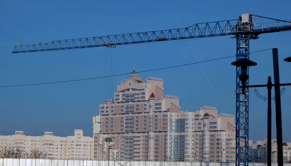 Lugar de construcción del edificio de apartamentos — Foto de Stock