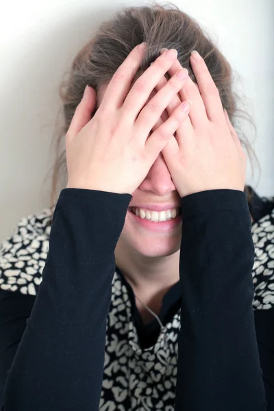 Mooi meisje met lang haar — Stockfoto