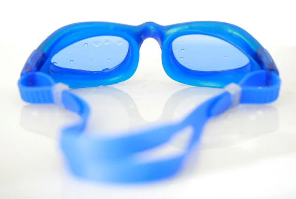 Blauwe goggles voor zwemmen — Stockfoto