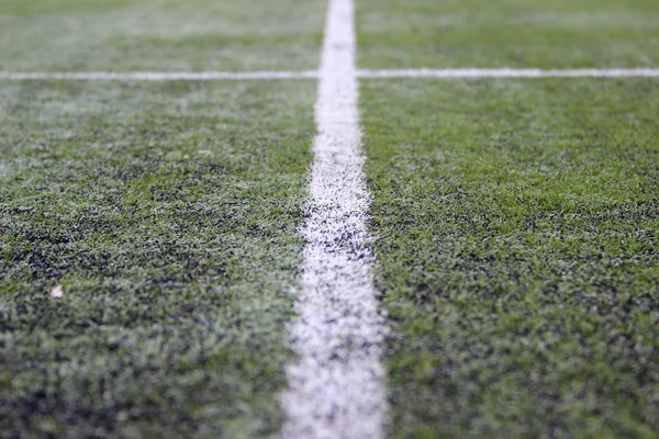 Campo de fútbol con línea blanca — Foto de Stock