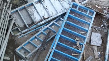 kalıp inşaat sitesinde