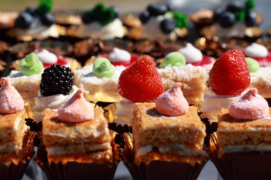 Düğün tatlı çöl